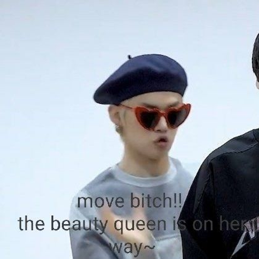 Sticker Maker - i'm a queencard